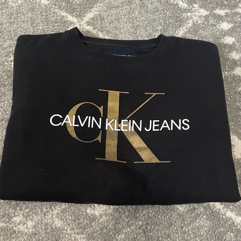 Black Calvin Klein Crewneck
